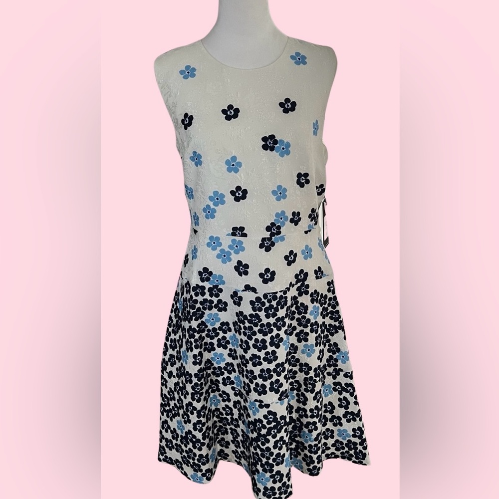 Karl Lagerfeld Paris NWT floral sleeveless A- line dress size 8